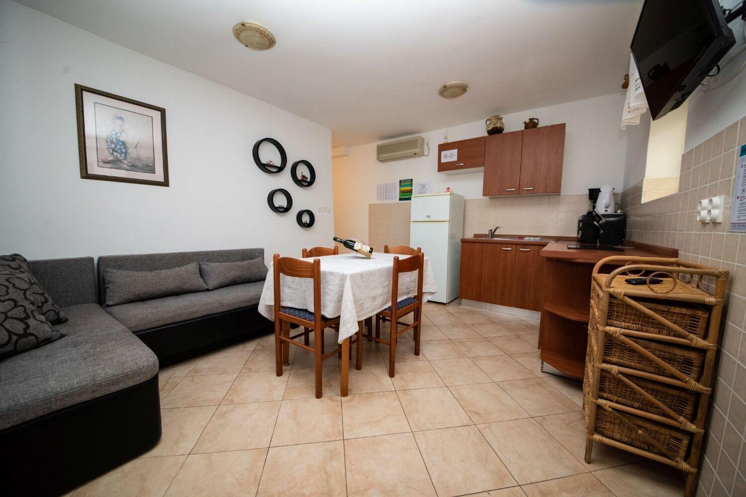 Apartment Ivona Нивице Екстериор снимка